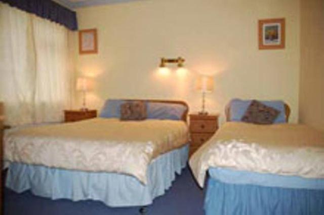 Seashore Lodge Guesthouse Galway Exterior photo