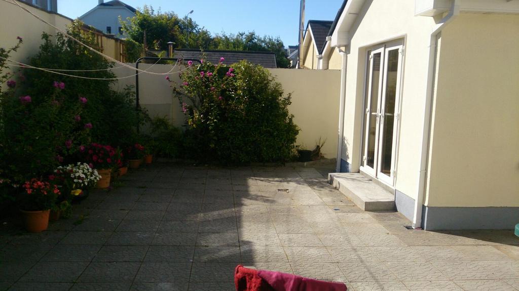 Seashore Lodge Guesthouse Galway Exterior photo