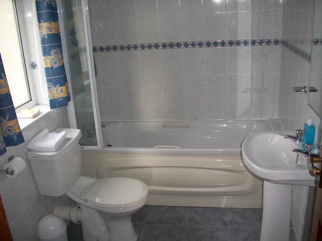 Seashore Lodge Guesthouse Galway Room photo